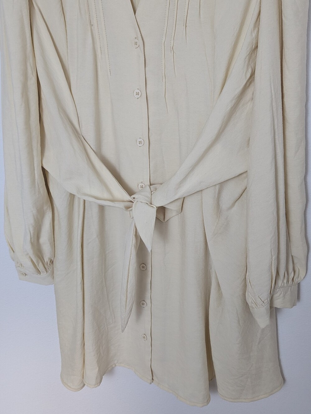 Lulus Sway of Life Cream Button-Up Tie-Front Shirt Dress sz S Long Sleeve EUC - Picture 6 of 16